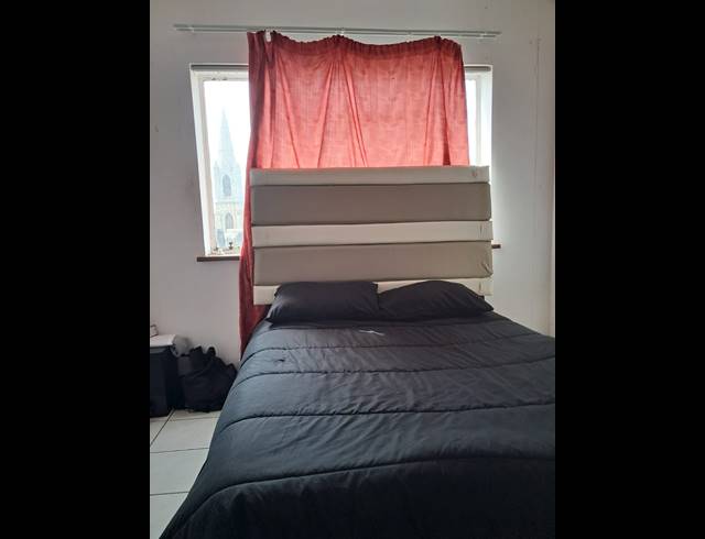 2 BEDROOM FLAT FOR SALE IN GQEBERHA CENTRAL